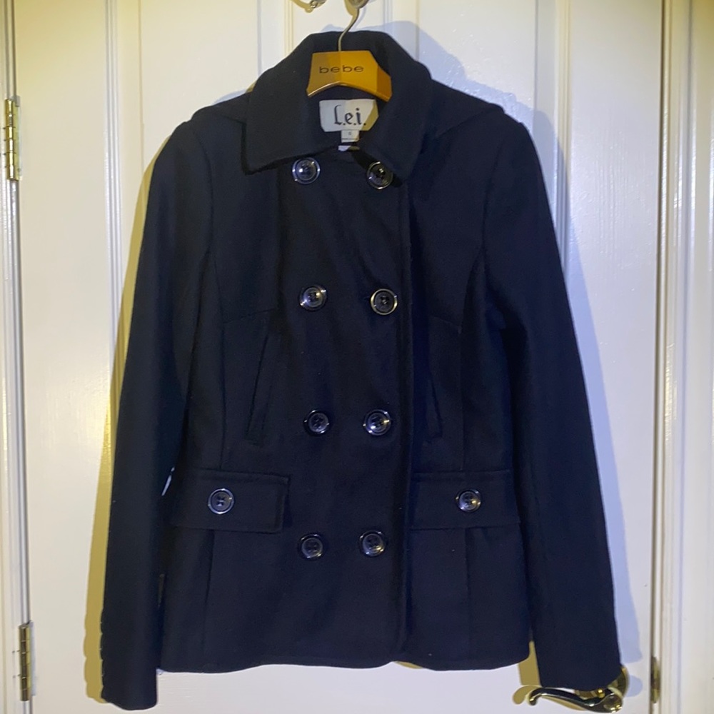 Gently Worn/Like New